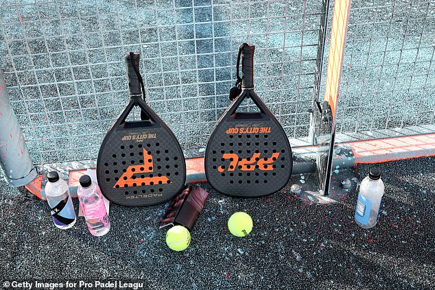 Urobte krok bokom, prevádzkujte kluby: Nový šport sa stáva centrom Vzťahy na padelovom ihrisku prekvitajú a dokazujú to aj nové údaje od Playtomicu