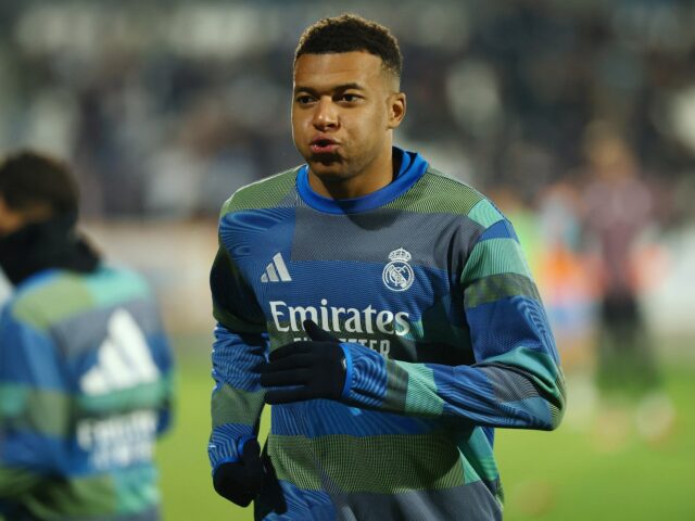 Útočník Realu Madrid Mbappe by mohol čeliť Barcelone vo finále Útočník Realu Madrid Mbappe by mohol čeliť Barcelone vo finále španielskeho Superpohára | Futbalové správy