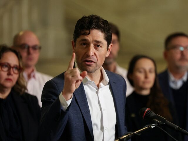 Vedúci predstavitelia Minneapolisu požadujú transparentnosť a nezávislé vyšetrenie po zabití Vedúci predstavitelia Minneapolisu požadujú transparentnosť a nezávislé vyšetrenie po zabití ICE | Správy Donalda Trumpa