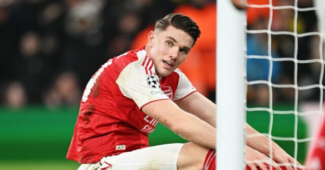   Viktor Gyokeres z Arsenalu reaguje po nevyužitej šanci 