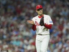 Víťaz svetovej série Yankees David Robertson odchádza do dôchodku po 17-ročnej baseballovej kariére s ôsmimi tímami Víťaz Svetovej série David Robertson po 17-ročnej kariére odišiel z bejzbalu