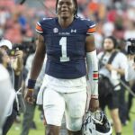 TJ Finley prestúpil na svoju siedmu školu, čo je pravdepodobne najviac v histórii vysokej školy