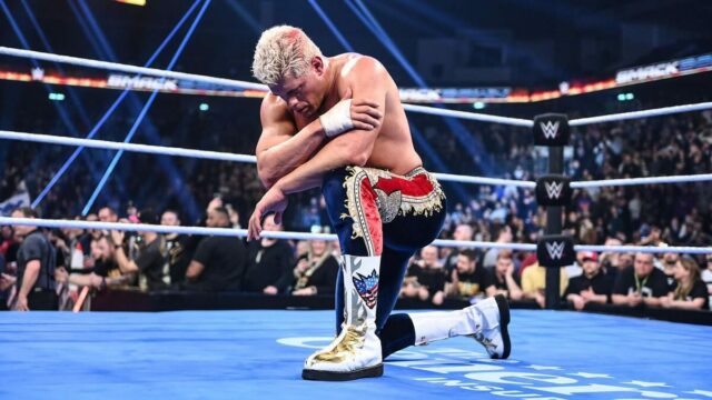 WWE môže urobiť šokujúci krok s Codym Rhodesom po strate titulu, cíti sa wrestlingovým veteránom
