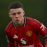 Wayne Rooney vysvetľuje pravidlo akadémie, ktoré musí jeho syn Kai dodržiavať