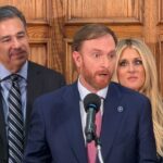 West Virginia AG reaguje na obvinenia z obťažovania transatlétov