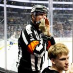 Will Ferrell sa prezliekol za rozhodcu NHL, aby sa na Nový rok zúčastnil zápasu LA Kings