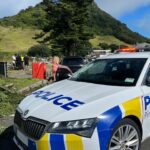 Záchranári pátrajú po preživších po zosuve pôdy v kempingu na Novom Zélande | Správy o povodniach