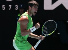 Začiatok Carlos Alcaraz vs Alex de Minaur a ako sledovať štvrťfinále Australian Open Download app from appStore