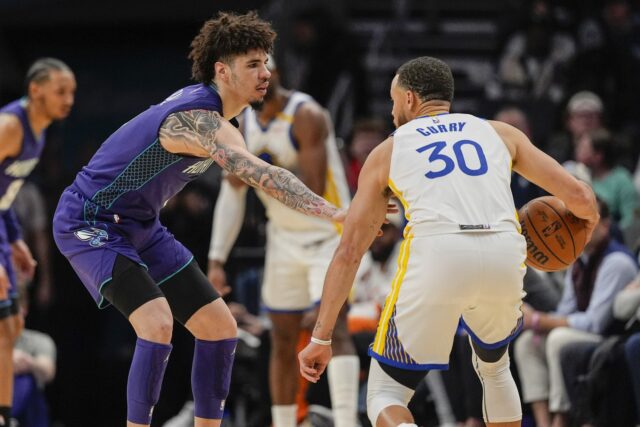 Základné zostavy Charlotte Hornets vs Golden State Warriors dnes večer logo pochodového šialenstva