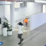 Coco Gauff si vyventilovala slezinu, keď si v utorok opakovane rozbila raketu po prehre s Elinou Svitolinovou.