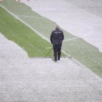 Odklady Premier League sú zriedkavé, ale Met Office vydal tento víkend varovania pred snehom a poľadovicou