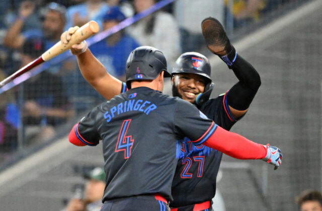 Zasvätenec Blue Jays vybral najlepšie miesto pre hviezdu za 60 logo pochodového šialenstva