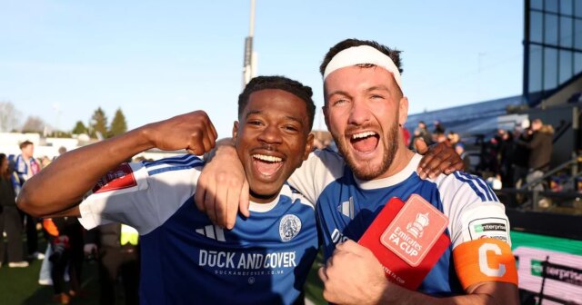 Zázrak Macclesfield je najnovším dôkazom toho, že mágia FA Cupu Isaac Buckley-Ricketts a Paul Dawson