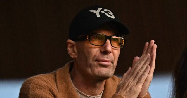 Zinedine Zidane 'finalizuje trénerský personál' po pracovných rozhovoroch a rozvoji Zinedine Zidane