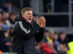 Zúrivý Eddie Howe sa vracia k taktickej kritike a odmieta tvrdenie, že jeho strana z Newcastlu prežila „nápor“ proti Burnley Eddie Howe zareagoval na návrhy, ktoré jeho strana v Newcastle prežila „nápor“ v Burnley