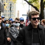 Protivakcíni aktivisti protestujú v New Yorku – Zdroj: Getty