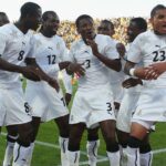 „Bol som jednou z najlepšie zarábajúcich futbalových hviezd – ľudia sa to snažili zneužiť“ | Futbal | Šport