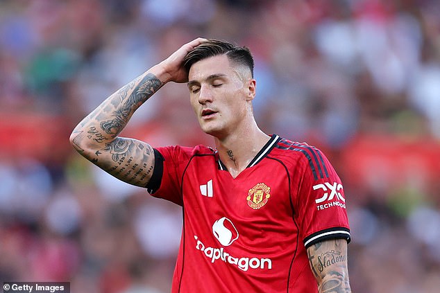 „Je to najoddanejší mladý hráč, akého som kedy videl“: Prečo Benjamin Sesko sa ťažko adaptoval na život v Premier League od prestupu za 73,7 milióna libier z RB Lipsko do Manchestru United.