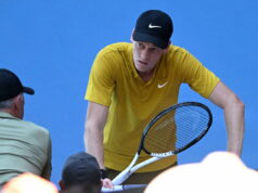 „Konšpiračná teória“ Jannika Sinnera o vláde tepla pod svetlom reflektorov „Konšpiračná teória“ Jannika Sinnera o vláde tepla pod svetlom reflektorov