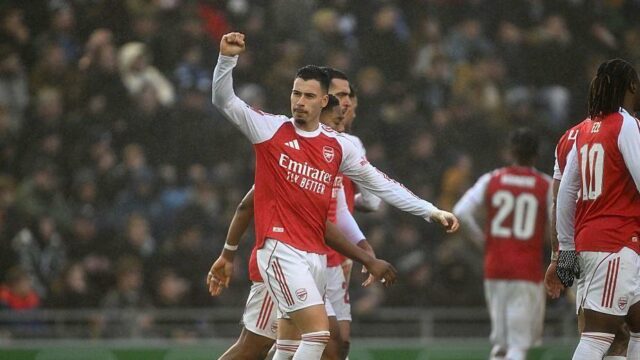 „Veľká osobnosť“ Martinelli sa mení z „idiota“ na hrdinu hattricku
