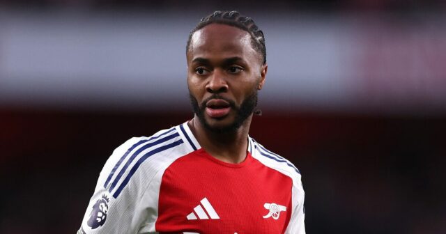 15 hráčov Kluby Premier League môžu ešte dnes podpísať zmluvu 15 hráčov Kluby Premier League môžu ešte dnes podpísať zmluvu vrátane Sterlinga | Futbal | Šport