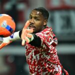 AC Miláno predĺžilo zmluvu s kapitánom Mikeom Maignanom do roku 2031