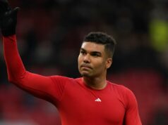 Ako takmer nenahraditeľný Casemiro odhaľuje novú zraniteľnosť Man United Casemiro oslavuje po strelení gólu v úvode United (PA Wire)