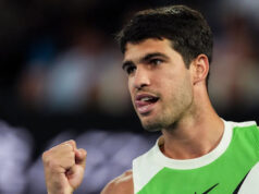 Alcaraz porazil Djokoviča v Melbourne a dokončil tak kariérny Slam Rafael Nadal sa počas finále Australian Open v roku 2026 usmieva