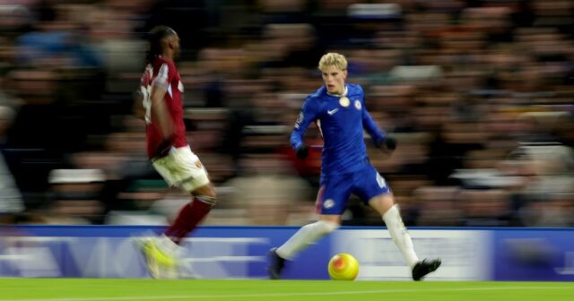 Alejandro Garnacho v sobotu v akcii za Chelsea proti West Hamu United