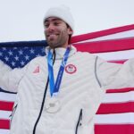 Američan Alex Hall získal na zimných olympijských hrách striebornú medailu