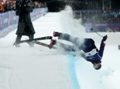 Americký lyžiar Nick Goepper tvrdo havaroval pri pokuse o zlatú medailu Americký lyžiar Nick Goepper tvrdo havaroval pri pokuse o zlatú medailu