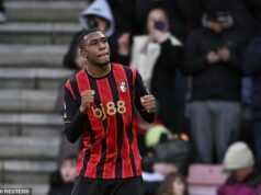 Analýza Bournemouth 1-1 Aston Villa: Cherries odhalili svoj ďalší veľký talent a môžeme to povedať už po dvoch zápasoch – ale hostia riskujú, že zlyhajú pri presadzovaní Ligy majstrov Zdá sa, že Bournemouth objavil ďalší drahokam v 24,7 miliónovom mužovi Rayanovi, ktorý má 19 rokov