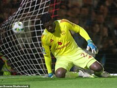 Andre Onana je pripravený na zápas Man United so Sennom Lammensom: Blízky spojenec exilového brankára odhaľuje, že za Rubena Amorima neboli veci v poriadku, ale hviezda túži po druhej šanci Andre Onana je dychtivý bojovať o svoje miesto v základnej jedenástke United, keď sa skončí jeho hosťovanie