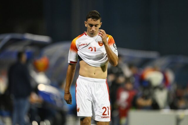 Andrija Bulatovič sa rozhodol predĺžiť zmluvu s Lens Andrija Bulatovič sa rozhodol predĺžiť zmluvu s Lens