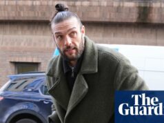 Andy Carroll popiera porušenie zákazu obťažovania v súvislosti s bývalou manželkou | Andy Carroll Andy Carroll popiera porušenie zákazu obťažovania v súvislosti s bývalou manželkou | Andy Carroll