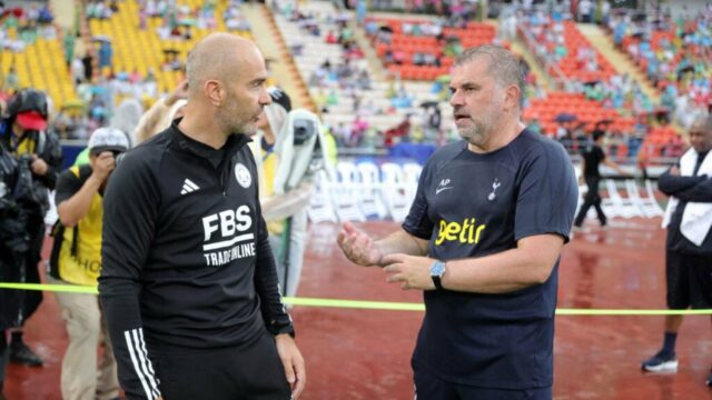 Ange Postecoglou naznačuje, že Enzo Maresca si v Chelsea zaslúži ospravedlnenie
