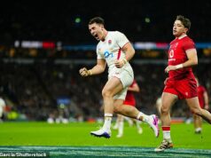 Anglicko 48-7 Wales: Tím Steva Borthwicka bol od začiatku tohto zvučného víťazstva neoblomný – žije podľa svojho postavenia vyzývateľov na titul Six Nations, píše NIK SIMON Henry Arundell strelil hetrik, keď Anglicko otvorilo Six Nations suverénnym víťazstvom