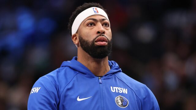Anthony Davis sa pripojil k Wizards v obchode z Mavericks: správa
