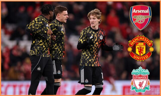 Anthony Gordon oslavuje gól Newcastlu proti Tottenhamu