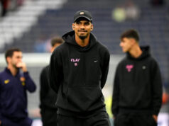 Araujo otvára boj o duševné zdravie a emocionálny návrat do Barcelony: „Už rok a pol trpí úzkosťou“ Araujo otvára boj o duševné zdravie a emocionálny návrat do Barcelony: „Už rok a pol trpí úzkosťou“