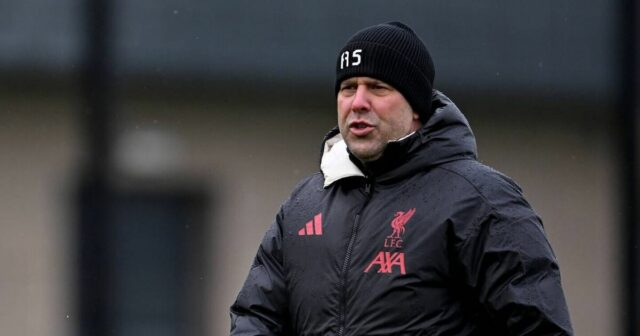 Arne Port zahŕňa 2 hráčov do tímu Liverpool, pretože dilema zranení sa prehlbuje|Futbal|Športová aktivita 
