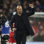 Arne Slot poskytuje aktuálne informácie o zraneniach štyroch hviezd Liverpoolu pred súbojom v Nottinghame Forest