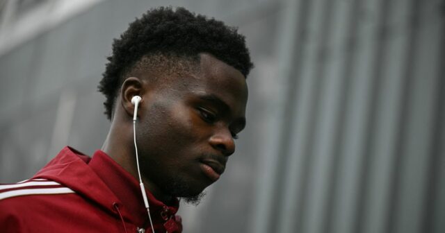 Bukayo Saka by sa mohol vrátiť do zápasu proti Brentfordu vo štvrtok večer