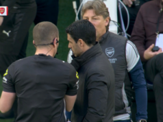 Arsenal vs Tottenham sa zastavil, pretože Gary Neville má „absolútny chaos“ Arsenal vs Tottenham sa zastavil, pretože Gary Neville má „absolútny chaos“