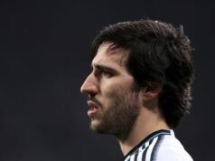 Arsenal vyhlásil červenú výstrahu, keď agent Sandro Tonali potvrdil blížiace sa prestupové stretnutie Sandro Tonali z Newcastlu United