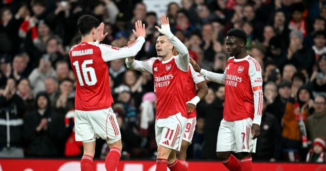   Gabriel Martinelli z Arsenalu oslavuje 