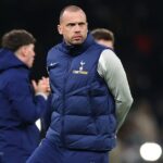 John Heitinga opustil Tottenham z vlastnej vôle, namiesto toho, aby bol prepustený, povedal jeho agent