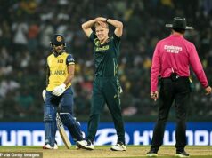 Austrália je na pokraji šokového odchodu z MS T20, keď tím Mitcha Marsha utrpel brutálnu osembrankovú porážku od Srí Lanky Austrálske nádeje na kvalifikáciu do vyraďovacej časti MS 2026 T20 zostali visieť na veľmi tenkej nitke po tom, čo utrpeli osemgólovú porážku od Srí Lanky.