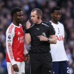 BREAKING: Gary Neville sa vzteká, keď bol suspendovaný Tottenham vs Arsenal: "Smiešne!"