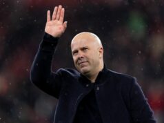 BREAKING: Liverpool „súhlasil s 61 miliónmi libier“ v prípade únosu Chelsea počas prestupového termínu BREAKING: Liverpool „súhlasil s 61 miliónmi libier“ v prípade únosu Chelsea počas prestupového termínu